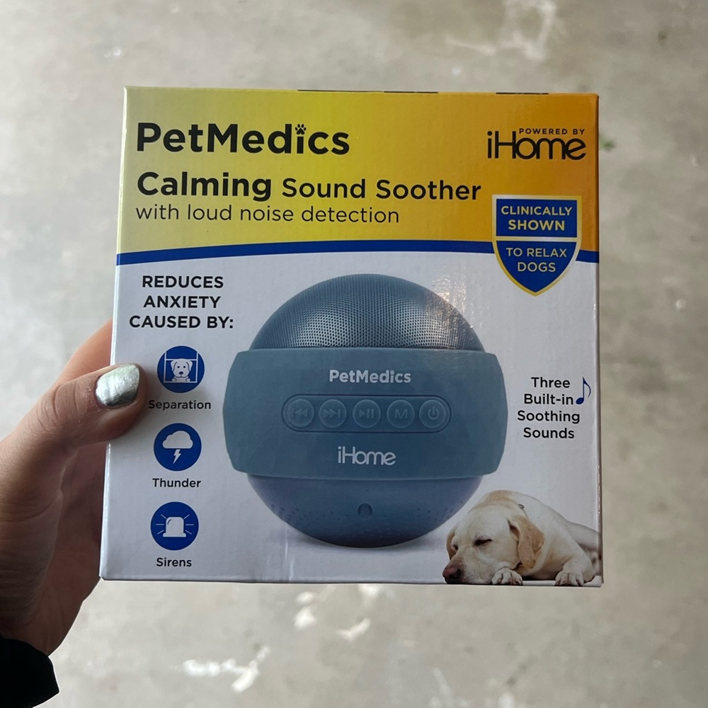 PetMedics Calming Sound Soother with loud noise detection